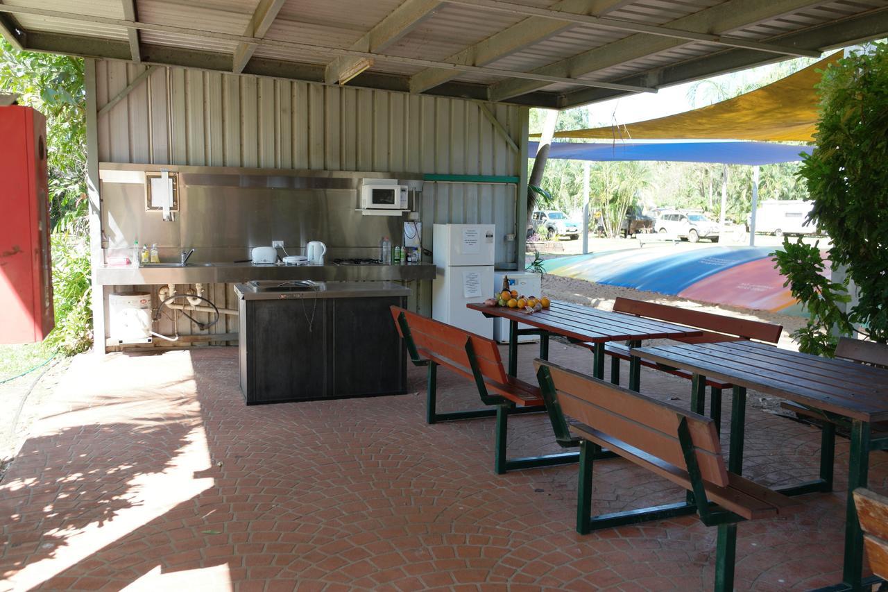 Big4 Howard Springs Holiday Park Darwin Exterior foto